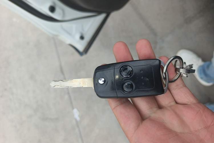 Used Honda CR-V 2012 2.0L two-wheel drive urban version Vehicle Key