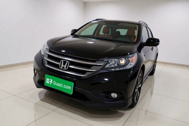 Honda CR-V 2013 2.4L two-wheel drive luxury version مستعملة