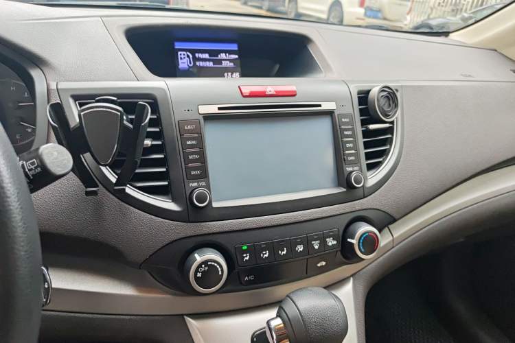 Used Honda CR-V 2013 2.0L 2WD Classic Edition Audio And AC Panel