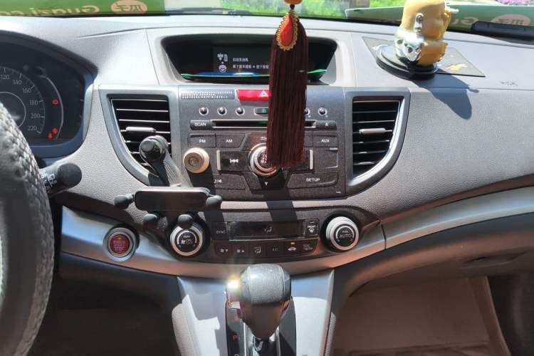 Used Honda CR-V 2013 2.4L two-wheel drive luxury version Audio And AC Panel
