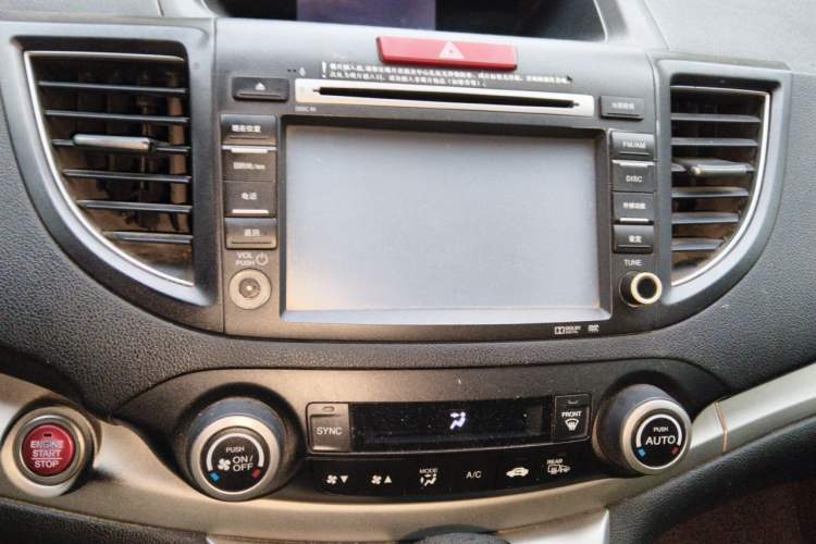 Used Honda CR-V 2013 2.4L two-wheel drive luxury version Audio And AC Panel