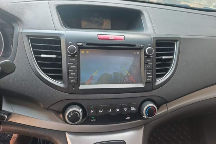 Used Honda CR-V 2013 2.0L 2WD Classic Edition Audio And AC Panel
