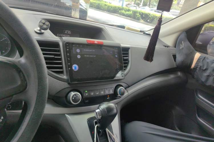 Used Honda CR-V 2013 2.0L 2WD Classic Edition Audio And AC Panel