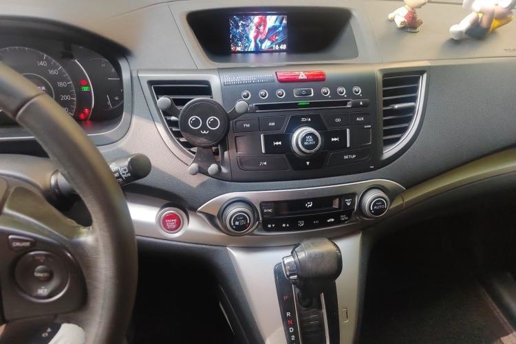 Used Honda CR-V 2013 2.4L four-wheel drive luxury version Audio And AC Panel