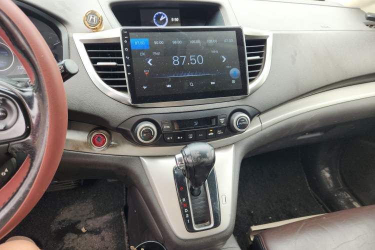 Used Honda CR-V 2013 2.4L two-wheel drive luxury version Audio And AC Panel