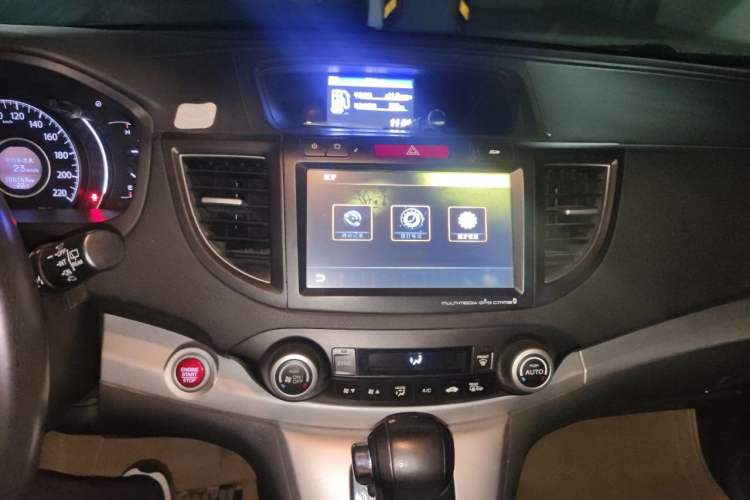 Used Honda CR-V 2013 2.4L two-wheel drive luxury version Audio And AC Panel