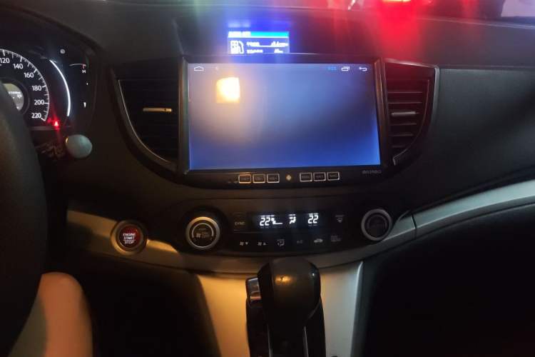 Used Honda CR-V 2013 2.4L four-wheel drive luxury version Audio And AC Panel
