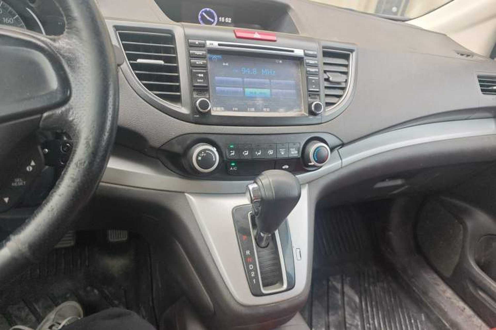 Used Honda CR-V 2013 2.0L 2WD Classic Edition Audio And AC Panel