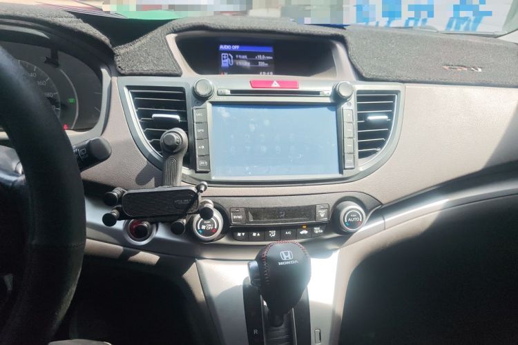 Used Honda CR-V 2013 2.4L four-wheel drive luxury version Audio And AC Panel