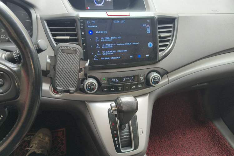 Used Honda CR-V 2013 2.4L two-wheel drive luxury version Audio And AC Panel
