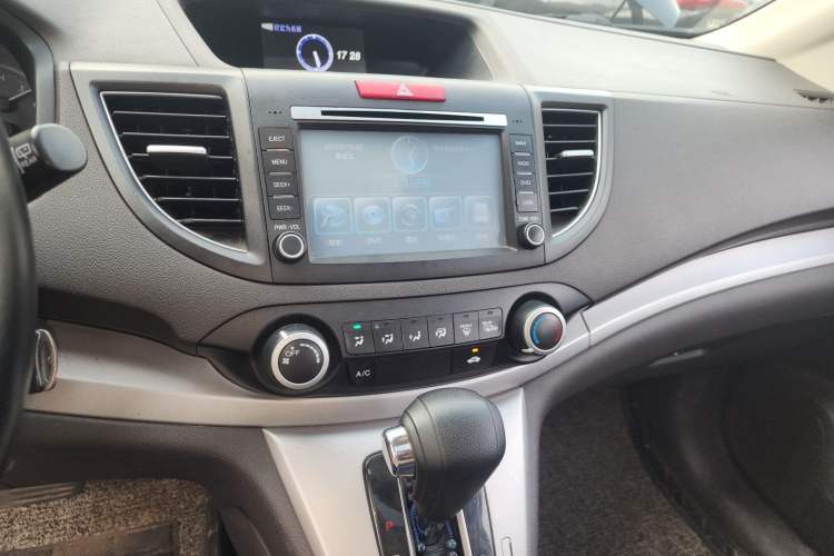 Used Honda CR-V 2013 2.0L 2WD Classic Edition Audio And AC Panel