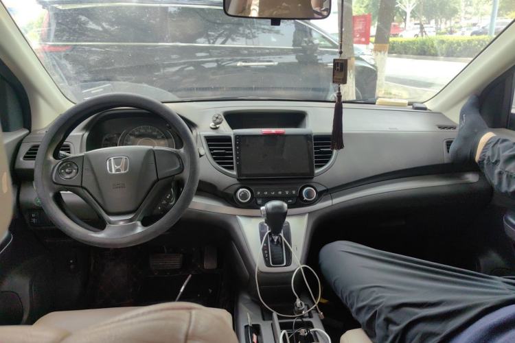 Used Honda CR-V 2013 2.0L 2WD Classic Edition Center Console