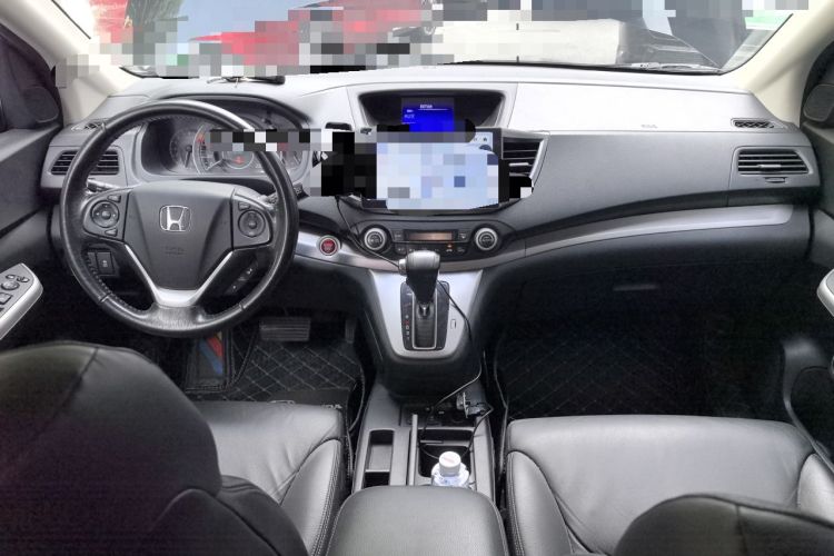 Used Honda CR-V 2013 2.4L four-wheel drive luxury version Center Console