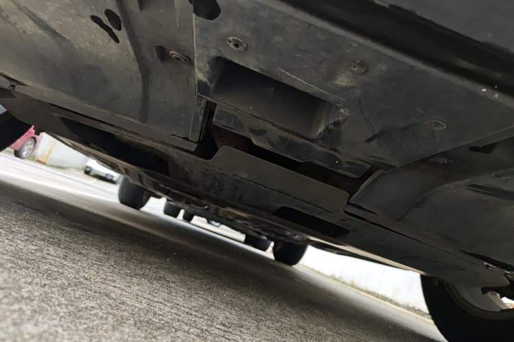Used Honda CR-V 2013 2.0L 2WD Classic Edition Chassis Front