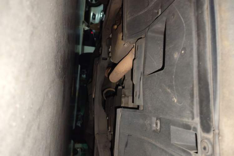 Used Honda CR-V 2013 2.0L 2WD Classic Edition Chassis Front