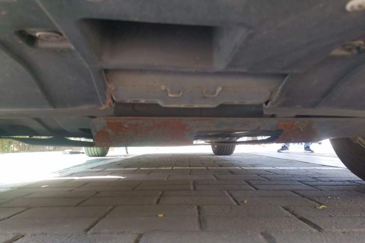 Used Honda CR-V 2013 2.4L four-wheel drive luxury version Chassis Front