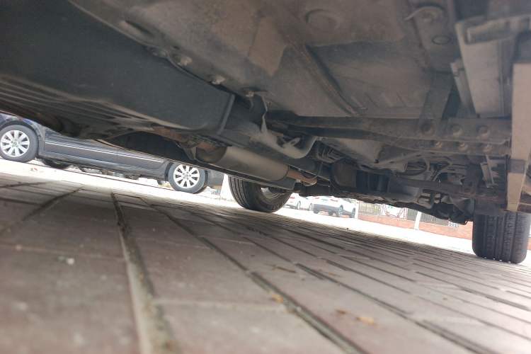 Used Honda CR-V 2013 2.4L four-wheel drive luxury version Chassis Front Left