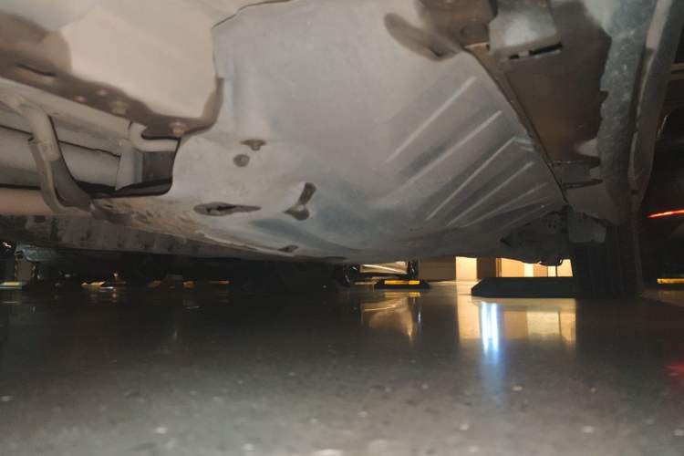 Used Honda CR-V 2013 2.4L four-wheel drive luxury version Chassis Front Left
