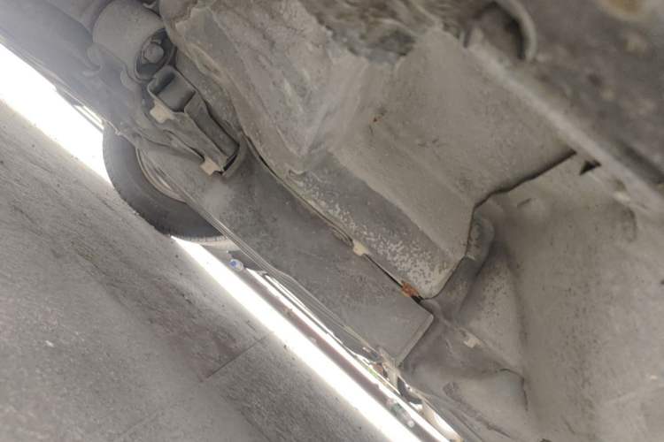 Used Honda CR-V 2013 2.4L two-wheel drive luxury version Chassis Front Left