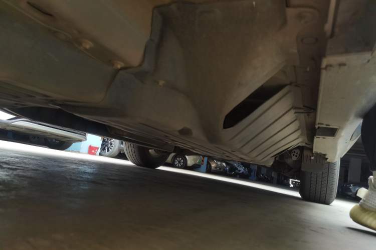 Used Honda CR-V 2013 2.0L 2WD Classic Edition Chassis Front Left