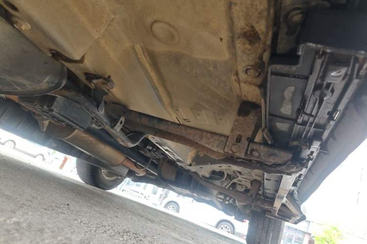 Used Honda CR-V 2013 2.4L four-wheel drive luxury version Chassis Front Left