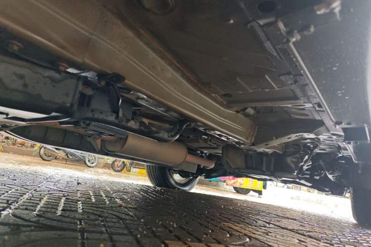 Used Honda CR-V 2013 2.4L two-wheel drive luxury version Chassis Front Left