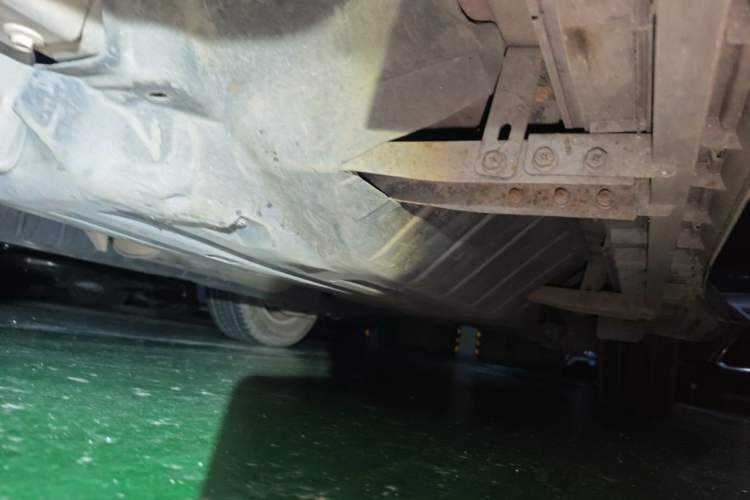 Used Honda CR-V 2013 2.4L two-wheel drive luxury version Chassis Front Left