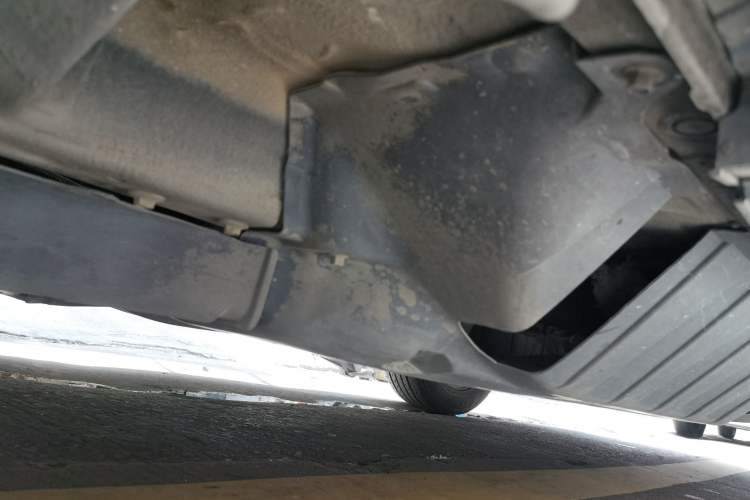 Used Honda CR-V 2013 2.4L four-wheel drive luxury version Chassis Front Left