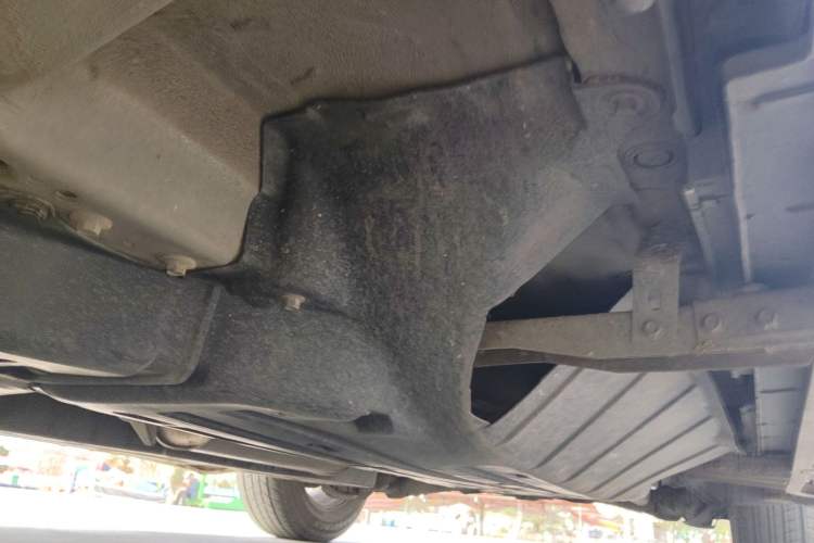 Used Honda CR-V 2013 2.4L four-wheel drive luxury version Chassis Front Left