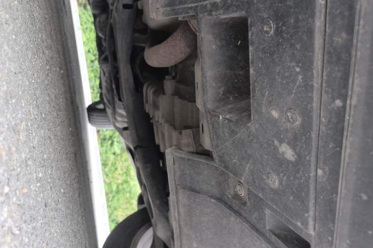 Used Honda CR-V 2013 2.0L 2WD Classic Edition Chassis Front