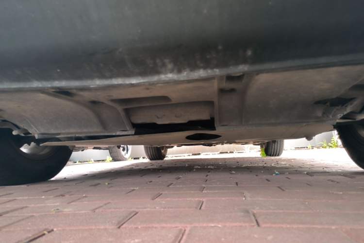Used Honda CR-V 2013 2.4L four-wheel drive luxury version Chassis Front