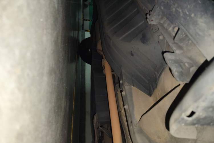 Used Honda CR-V 2013 2.0L 2WD Classic Edition Chassis Front Right