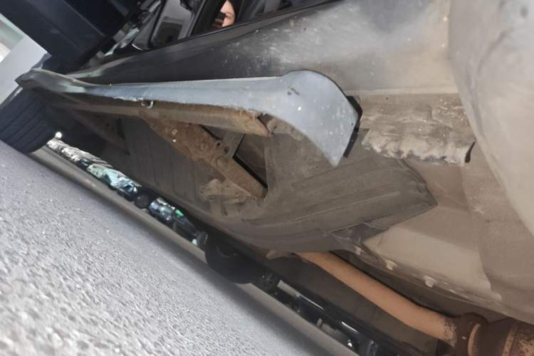 Used Honda CR-V 2013 2.4L two-wheel drive luxury version Chassis Front Right