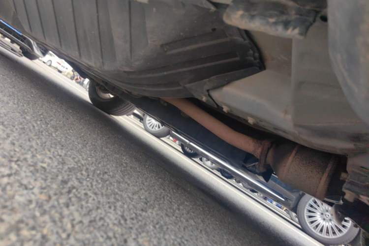 Used Honda CR-V 2013 2.4L four-wheel drive luxury version Chassis Front Right