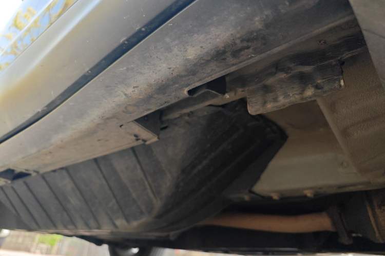Used Honda CR-V 2013 2.4L two-wheel drive luxury version Chassis Front Right
