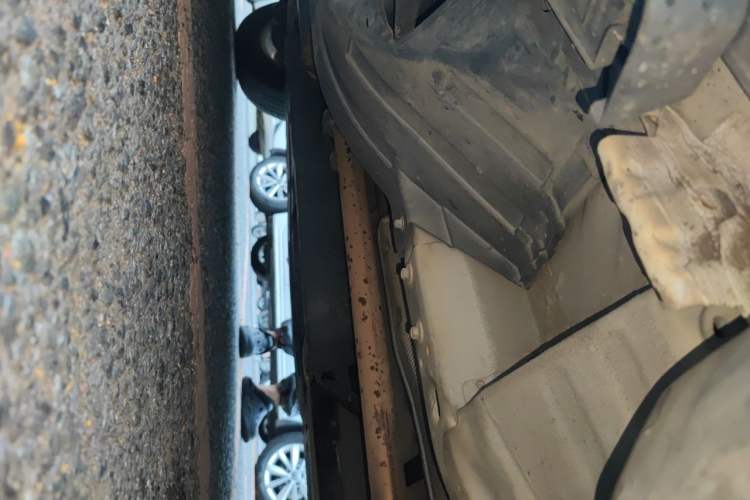 Used Honda CR-V 2013 2.0L 2WD Classic Edition Chassis Front Right