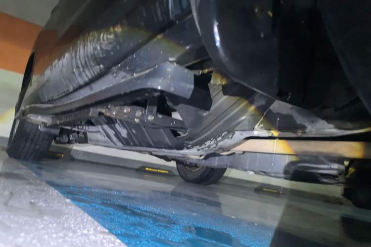 Used Honda CR-V 2013 2.0L 2WD Classic Edition Chassis Front Right