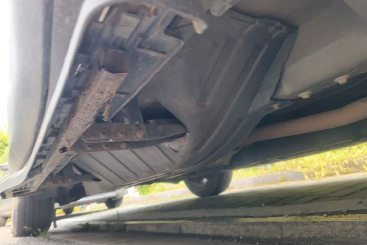 Used Honda CR-V 2013 2.4L two-wheel drive luxury version Chassis Front Right