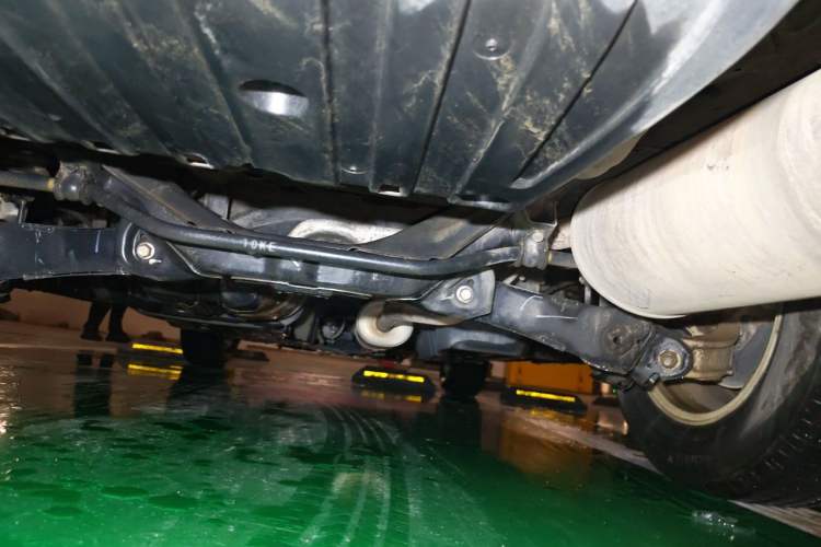 Used Honda CR-V 2013 2.4L two-wheel drive luxury version Chassis Rear