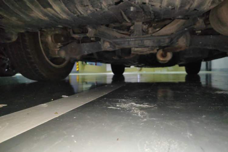 Used Honda CR-V 2013 2.4L four-wheel drive luxury version Chassis Rear