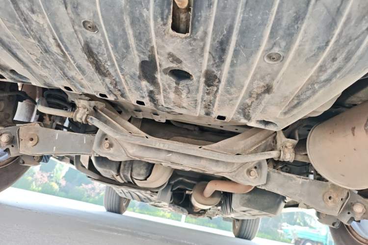 Used Honda CR-V 2013 2.4L two-wheel drive luxury version Chassis Rear