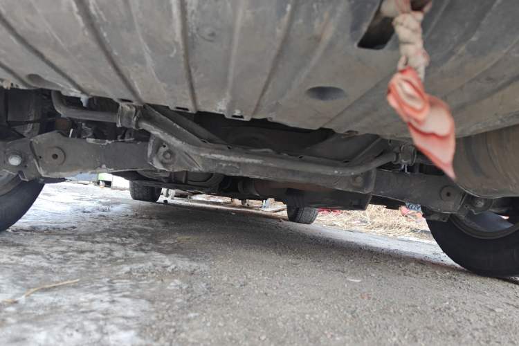 Used Honda CR-V 2013 2.4L two-wheel drive luxury version Chassis Rear