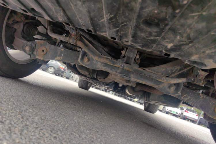 Used Honda CR-V 2013 2.4L four-wheel drive luxury version Chassis Rear