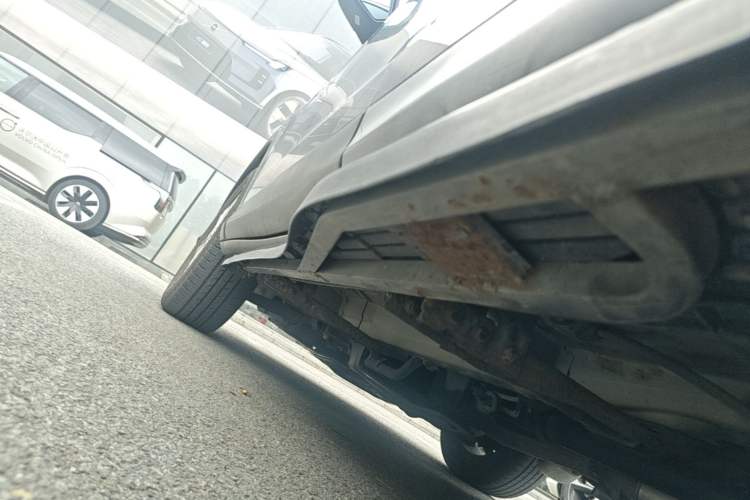 Used Honda CR-V 2013 2.4L four-wheel drive luxury version Chassis Rear Left