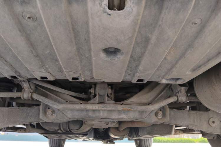 Used Honda CR-V 2013 2.4L four-wheel drive luxury version Chassis Rear