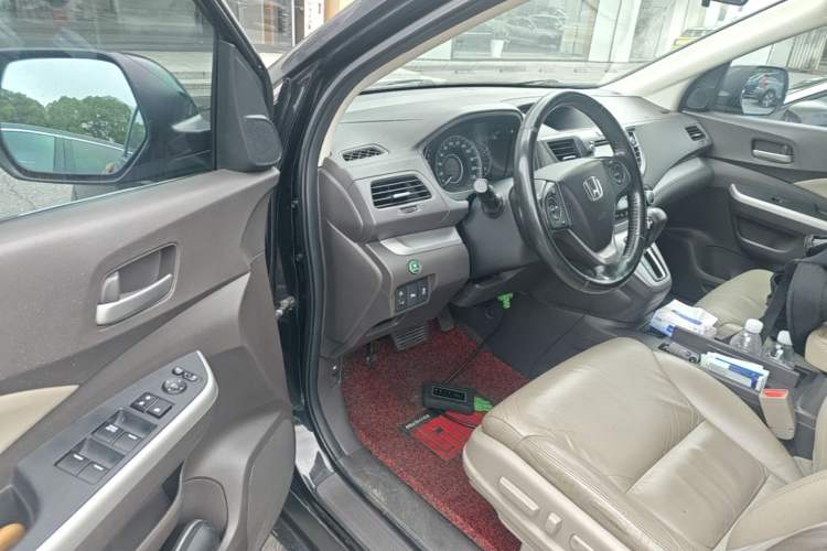 Used Honda CR-V 2013 2.4L four-wheel drive luxury version Driver Seat