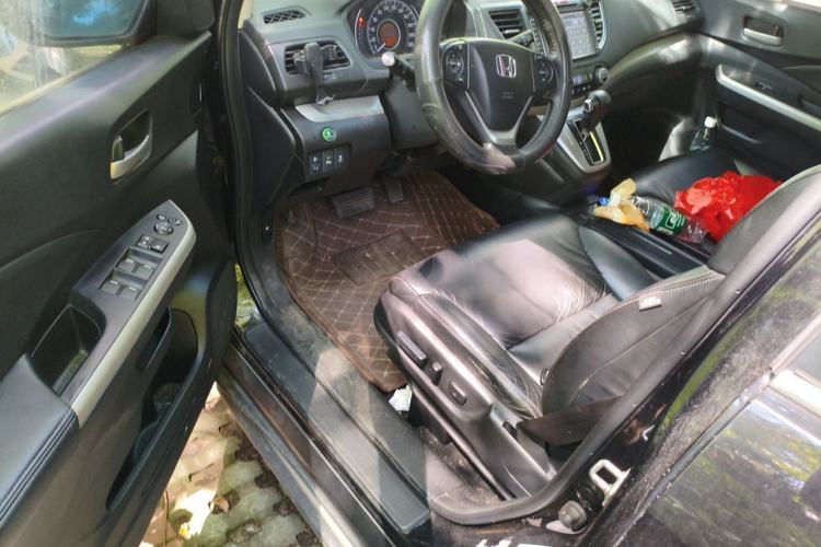 Used Honda CR-V 2013 2.4L four-wheel drive luxury version Driver Seat