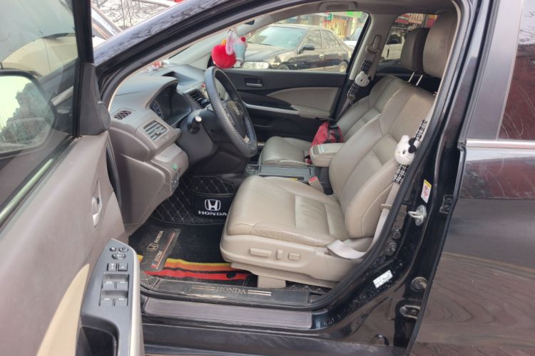 Used Honda CR-V 2013 2.4L four-wheel drive luxury version Driver Seat