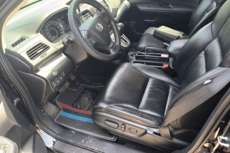 Used Honda CR-V 2013 2.4L four-wheel drive luxury version Driver Seat