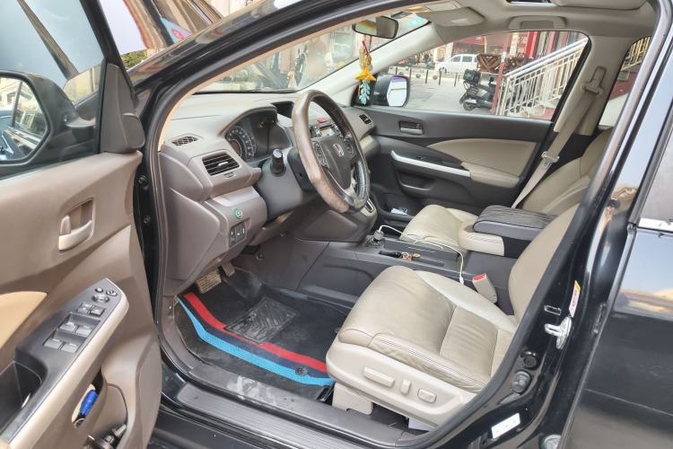Used Honda CR-V 2013 2.4L two-wheel drive luxury version Driver Seat